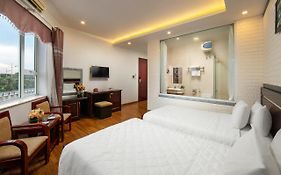 New Airport Hotel  3*
